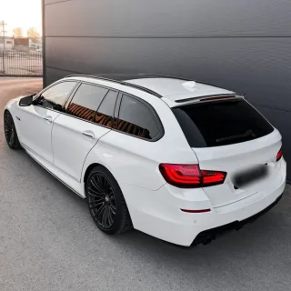 Sānu sliekšņu uzlikas BMW F10 / F11 (11-18), spīdīgi melni — 3